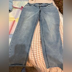 Judy Blue Boyfriend fit Light Blue Women's Jeans - Versatile Everyday Denim